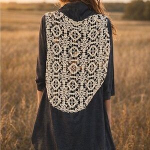 Umgee Charcoal Embroidered Kimono with Ivory Crochet Detail Size L